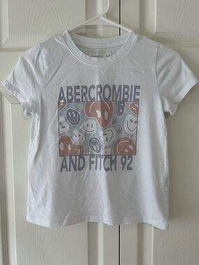 abercrombie kids White Tee with Pastel Smiley Graphic
